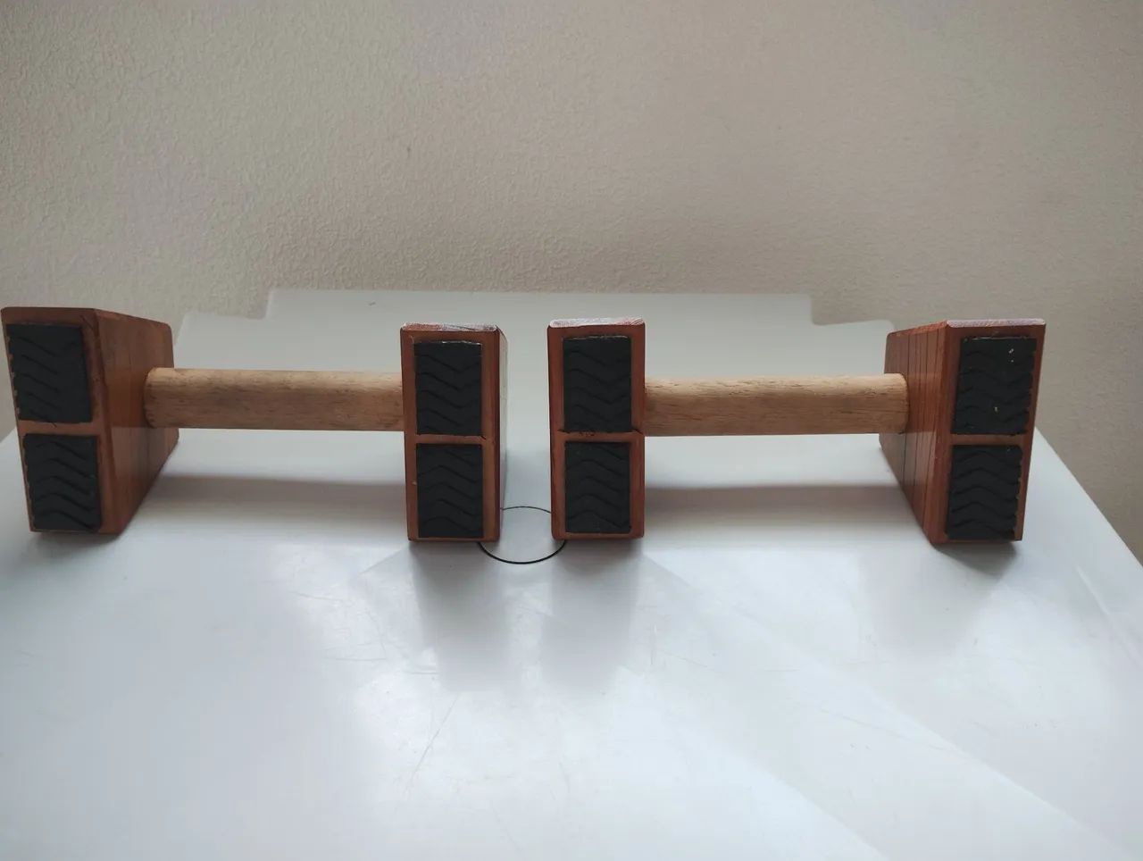 Suportes de fazer flexão semi-novos negociável  - Foto 3