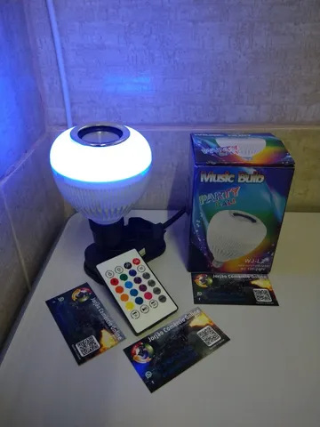 Vendo lâmpada bluetooth e caixinha de som Speaker