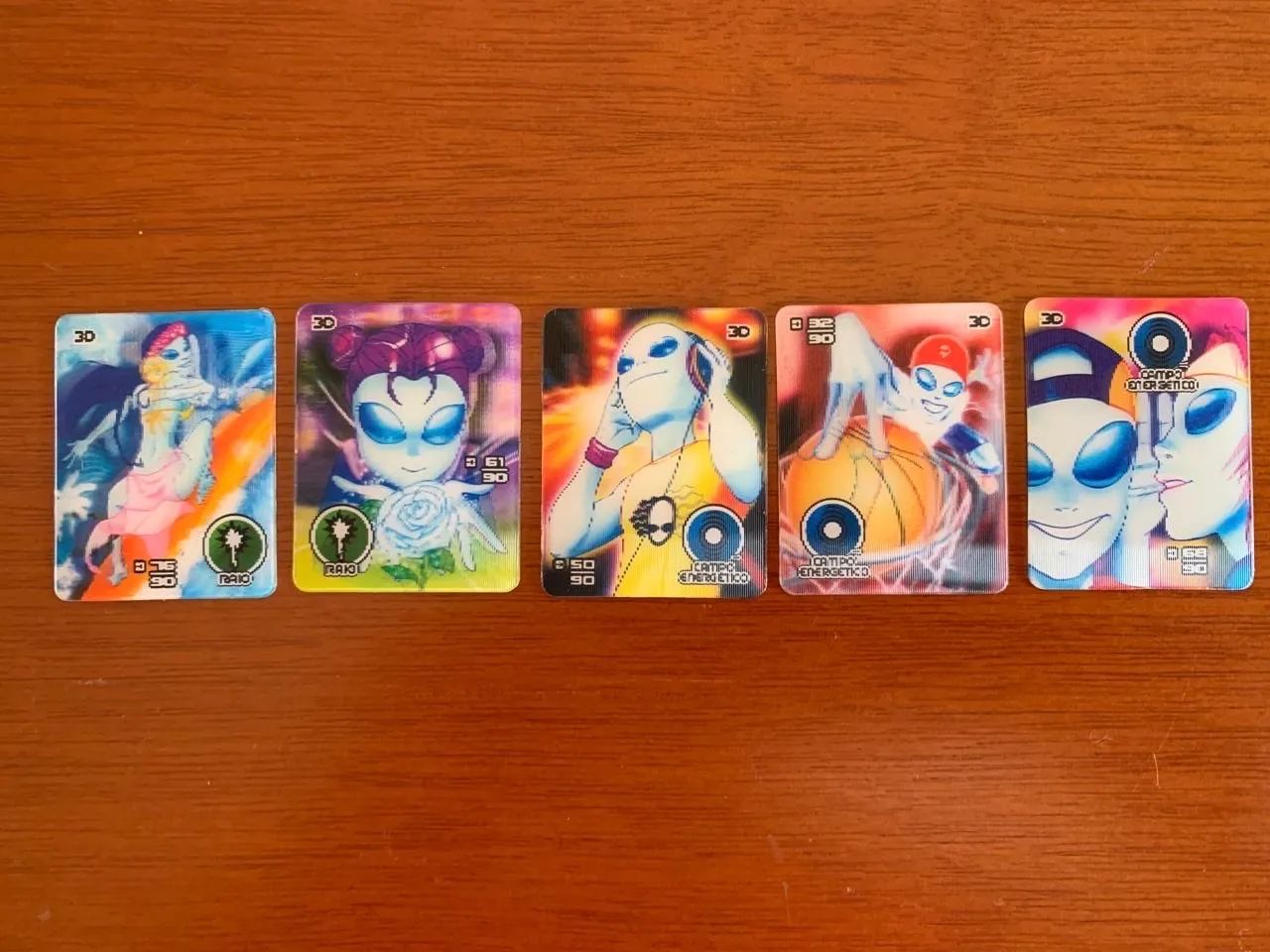 Coleção cards elma chips conexão alien