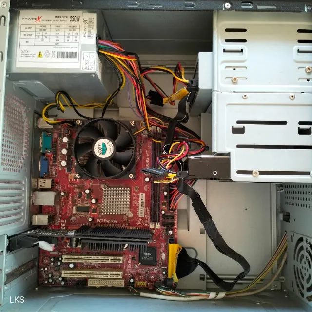 CPU Celerom 2.2ghz + Ram 4g + HD 80g - Foto 5