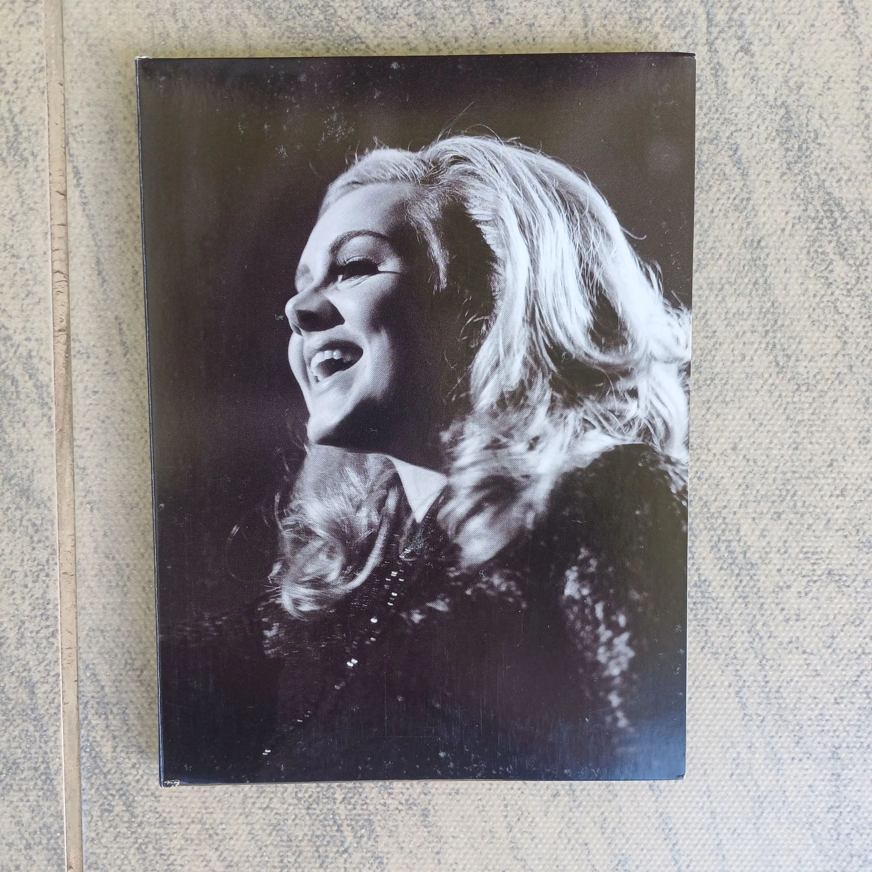 DVD Adele original,  impecável!63824119118979122