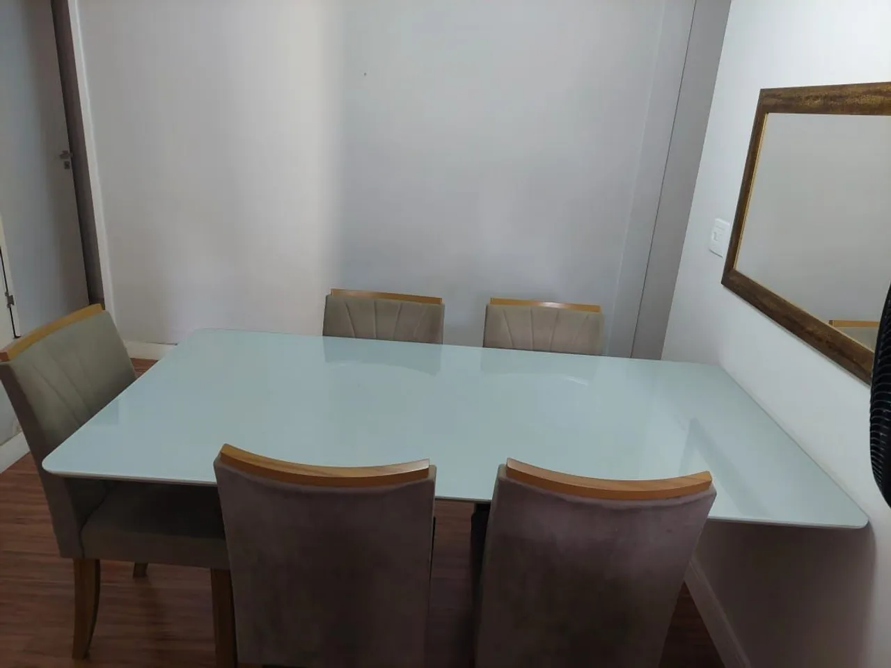 Mesa de Jantar com 6 Cadeiras