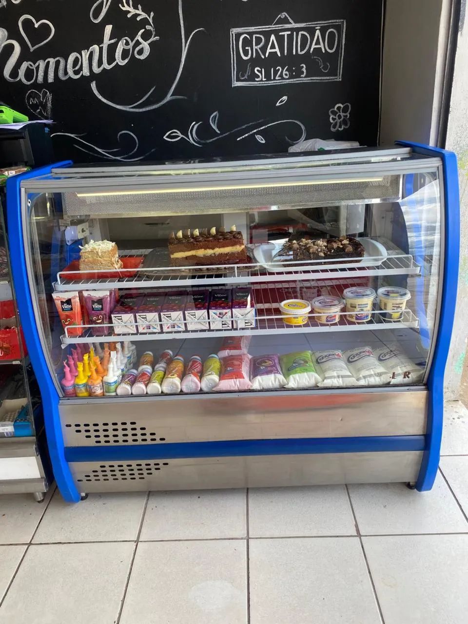 Vendo montagem completa de padaria em perfeito estado - Foto 2