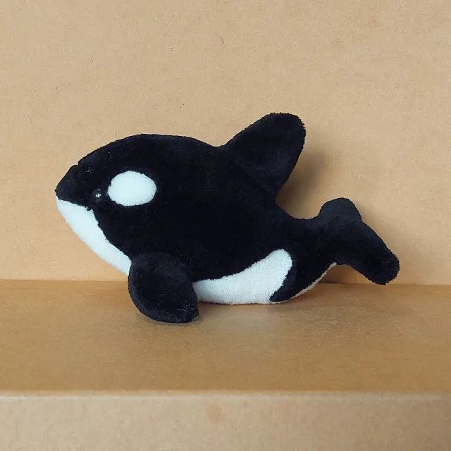 brinquedo - pelúcia baleia orca (usada) - Foto 3
