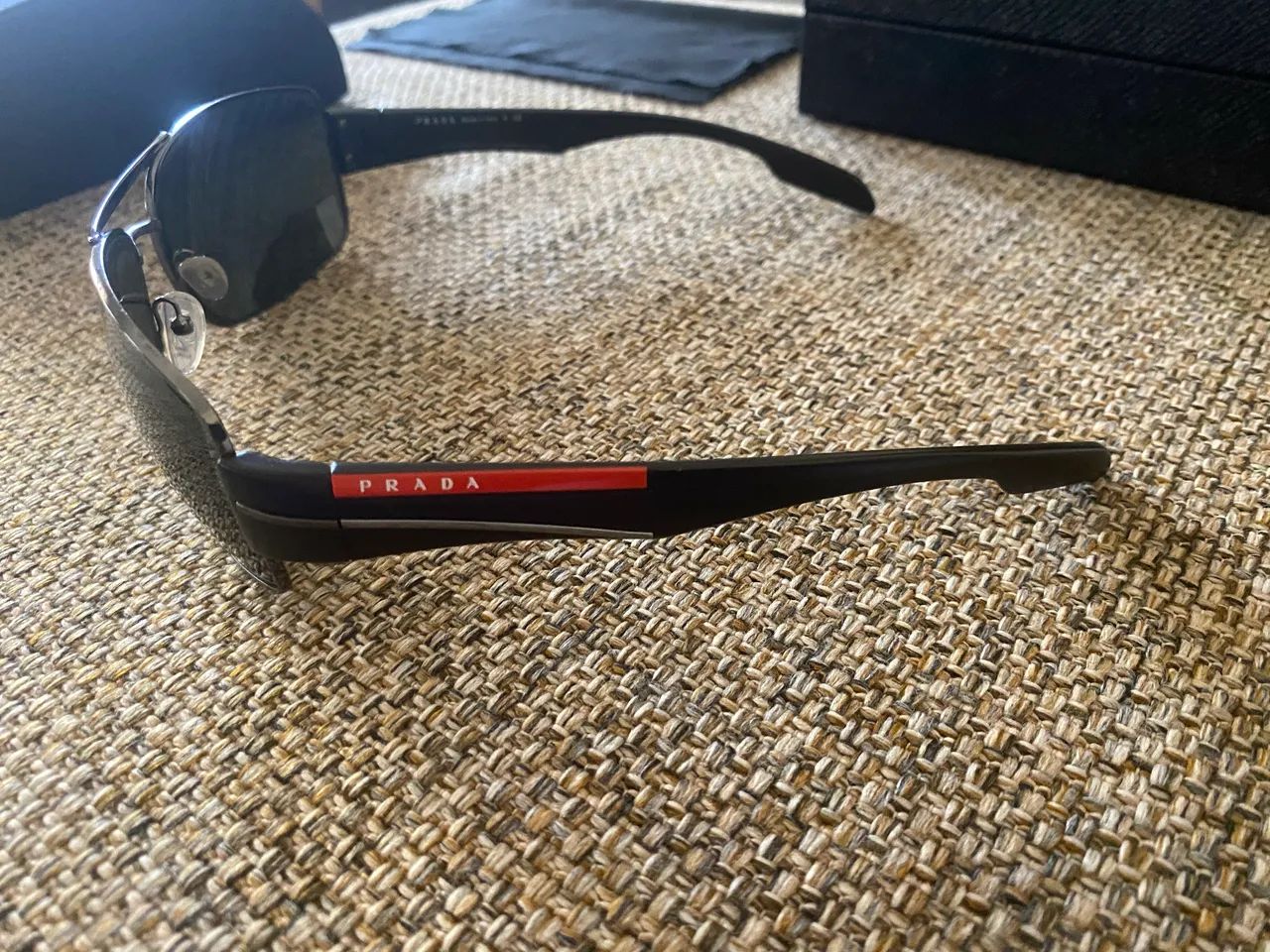 Óculos de Sol Masculino Prada  - Foto 2