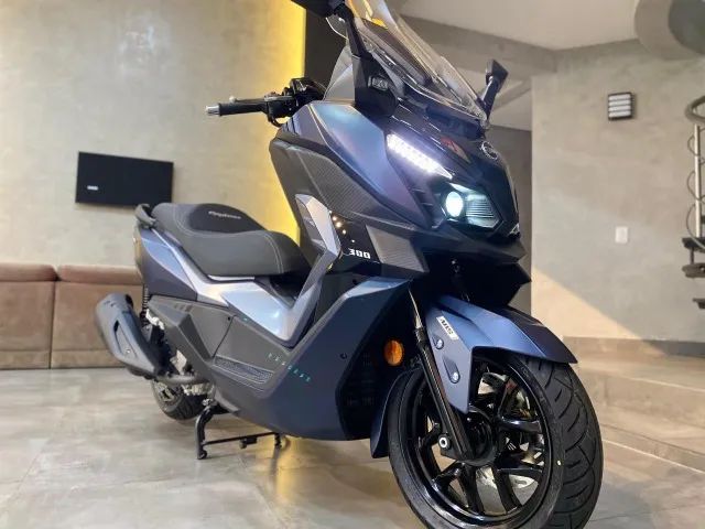 Dafra-Cruisym 300 ABS *2025* (Faby)