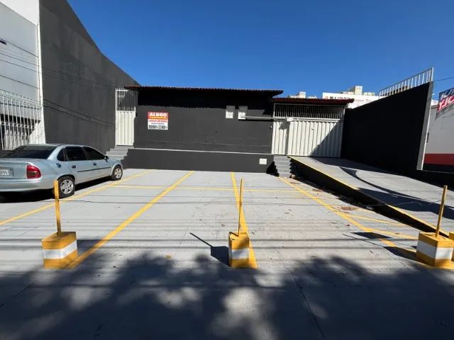 CASA COMERCIAL COM BARRACAO BAIRRO NEGRAO DE LIMA 04 QUARTOS