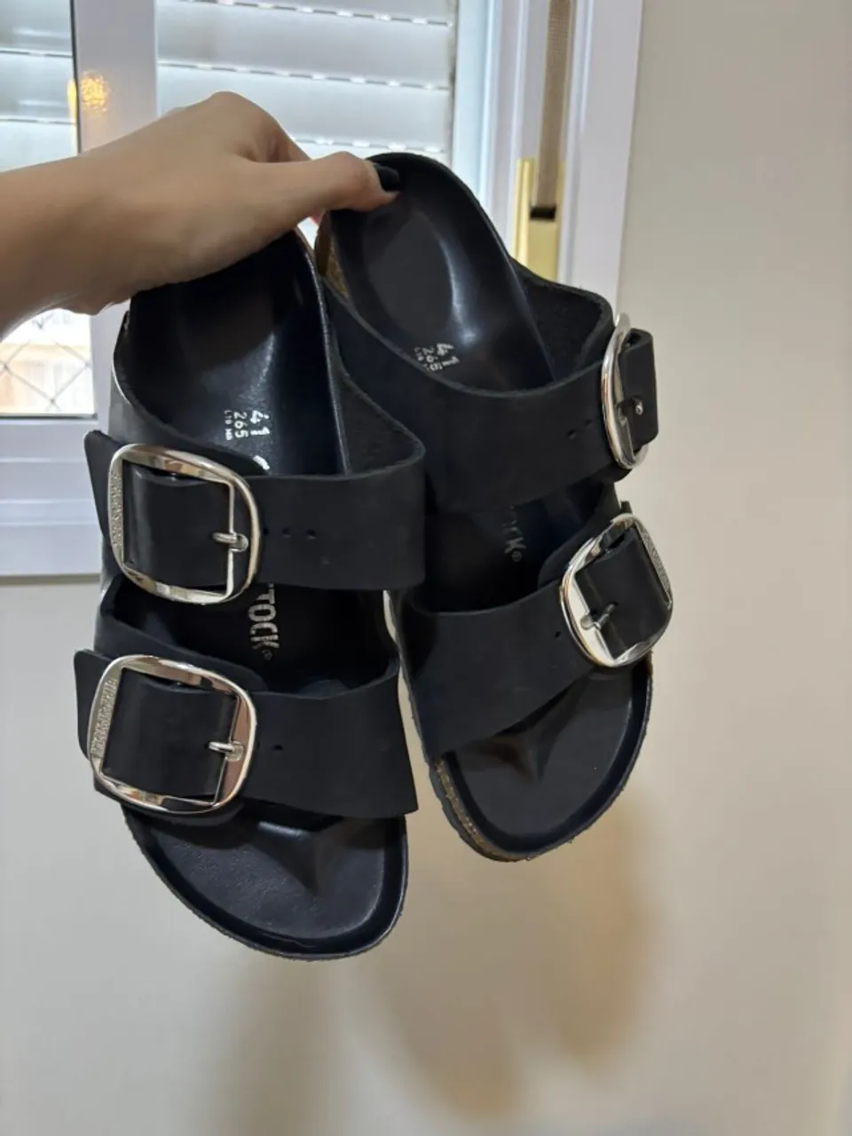 Sandália Arizona Big Buckle - número 40 BR