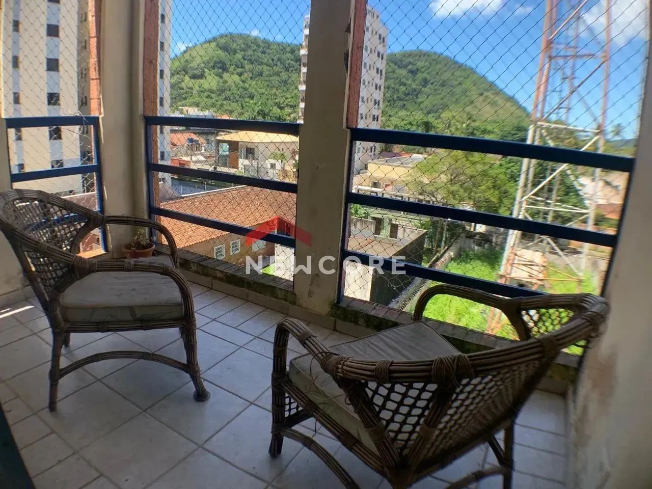 Apartamento em Rua Eugênio Amado - Jardim Las Palmas - Guarujá/SP