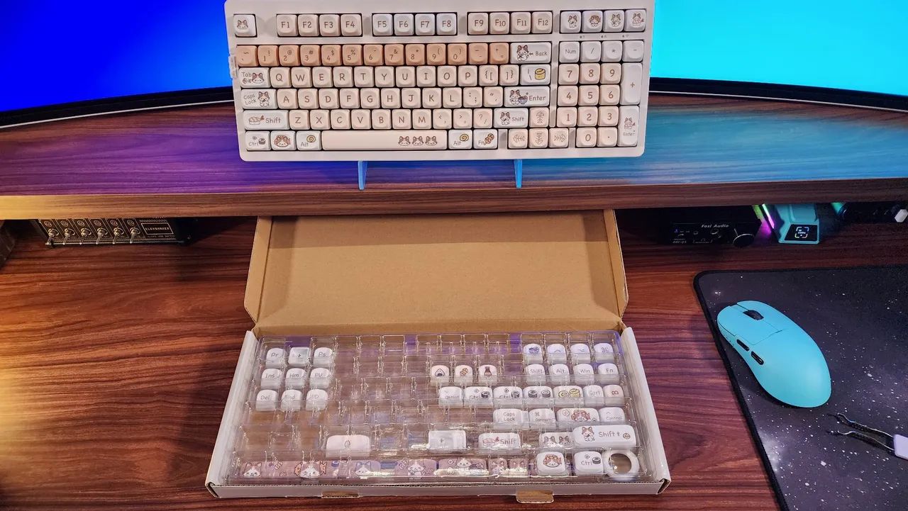 Teclado custom Epomaker EK98 - Foto 6