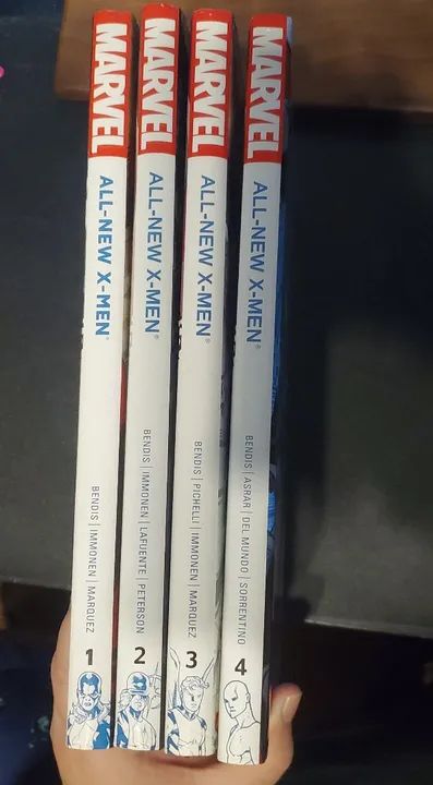 All New X-Men by Bendis completo em 4 oversized hardcovers hq marvel deluxe importado - Foto 2