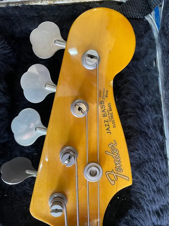 Baixo fender jazz bass japan com case