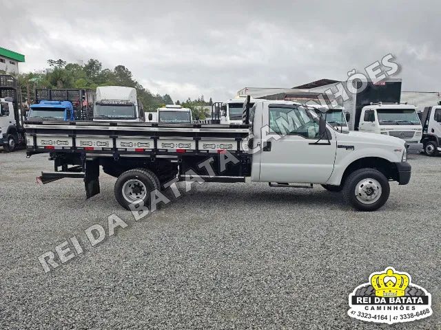 Ford F-4000 Turbo 4x4 Carroceria 2011 - Foto 6
