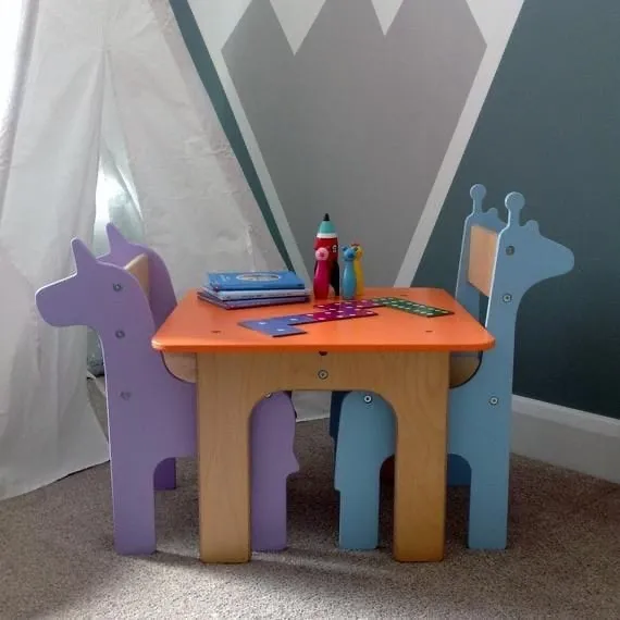 Conjunto Mesa e Cadeiras Infantis Animais