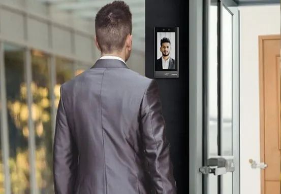 Controle de acesso facial Intelbras - Foto 2