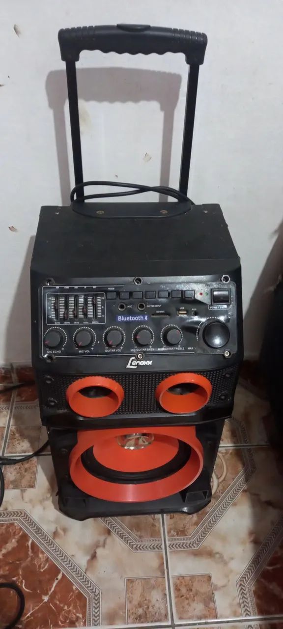 Caixa de Som Lenoxx com Bluetooth