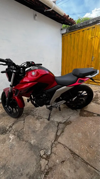 Yamaha FZ25 Finan