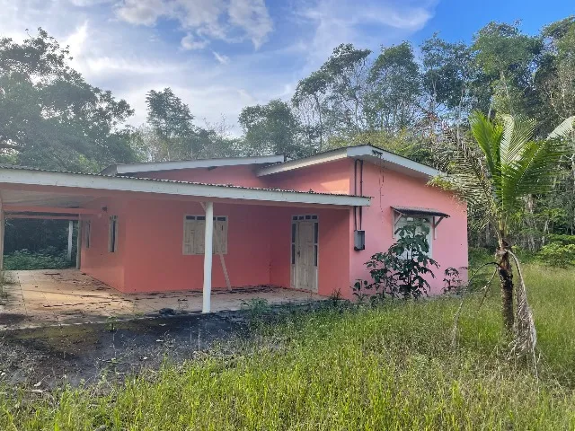 Terreno passando a ponte do Matapi 