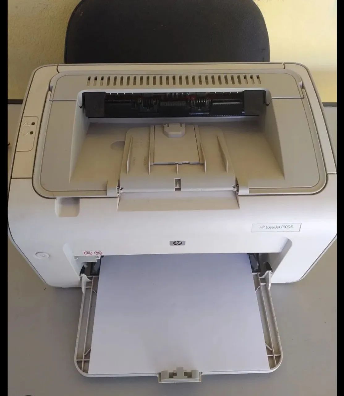 Impressora HP LaserJet P1005 (DIVIDIMOS NO CARTÃO E FAZEMOS ENTREGA)