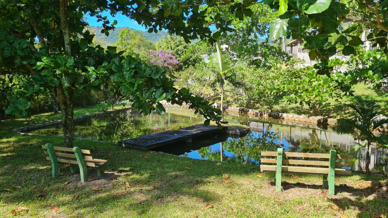 Terreno bem localizado prox. centro de Sto Amaro da Imperatriz - SC. Ideal para chácara.