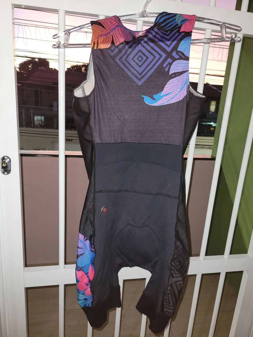 Macaquinho Ciclismo Feminino Woom - Foto 2