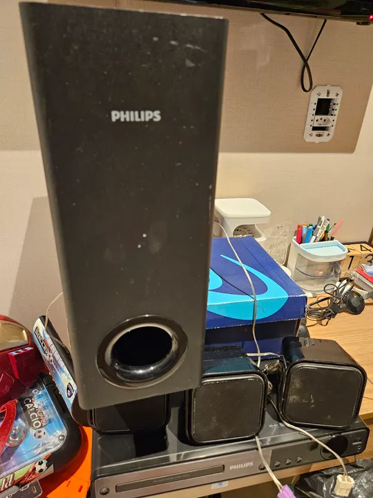 Home Theater Philips 5.1 com Subwoofer
