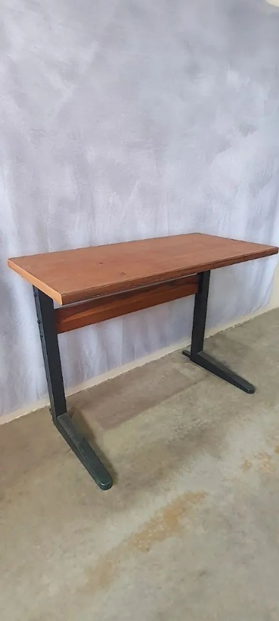 Mesa escrivaninha multiuso tampo de madeira maciça64962114842499121