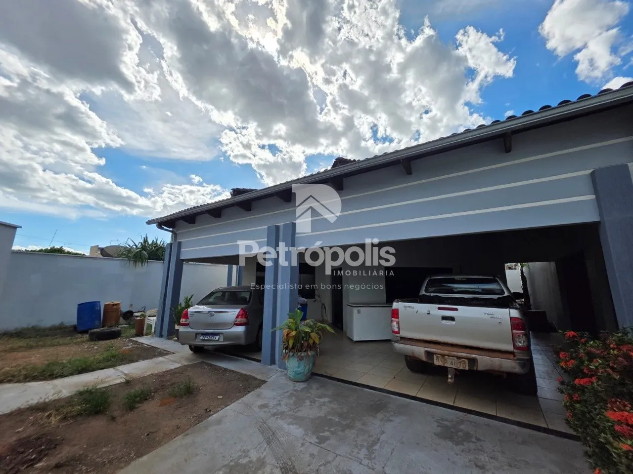 Casa na Laje na 906 Sul com 4 quartos sendo 2 suítes 1 delas com closet com 197,50 m² a ve