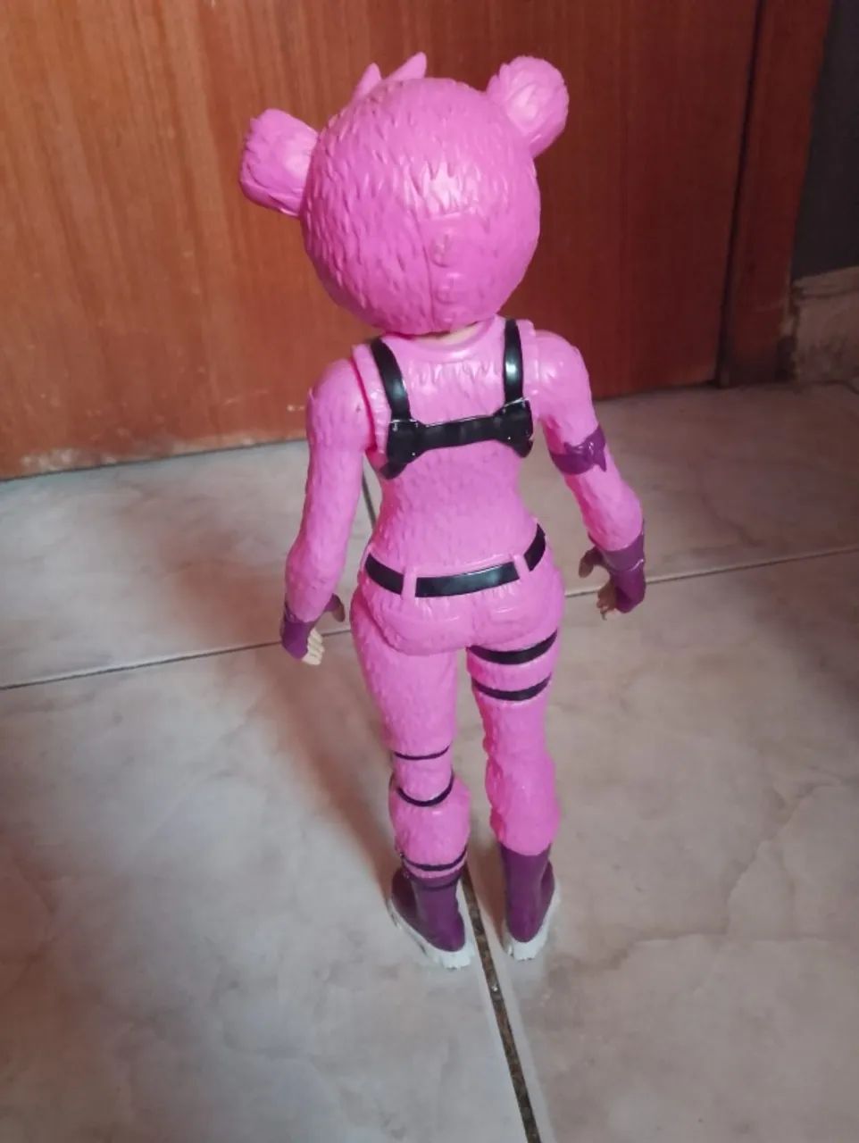 Ursa rosa, boneco do fortnite, boneco de 30cm. - Foto 3