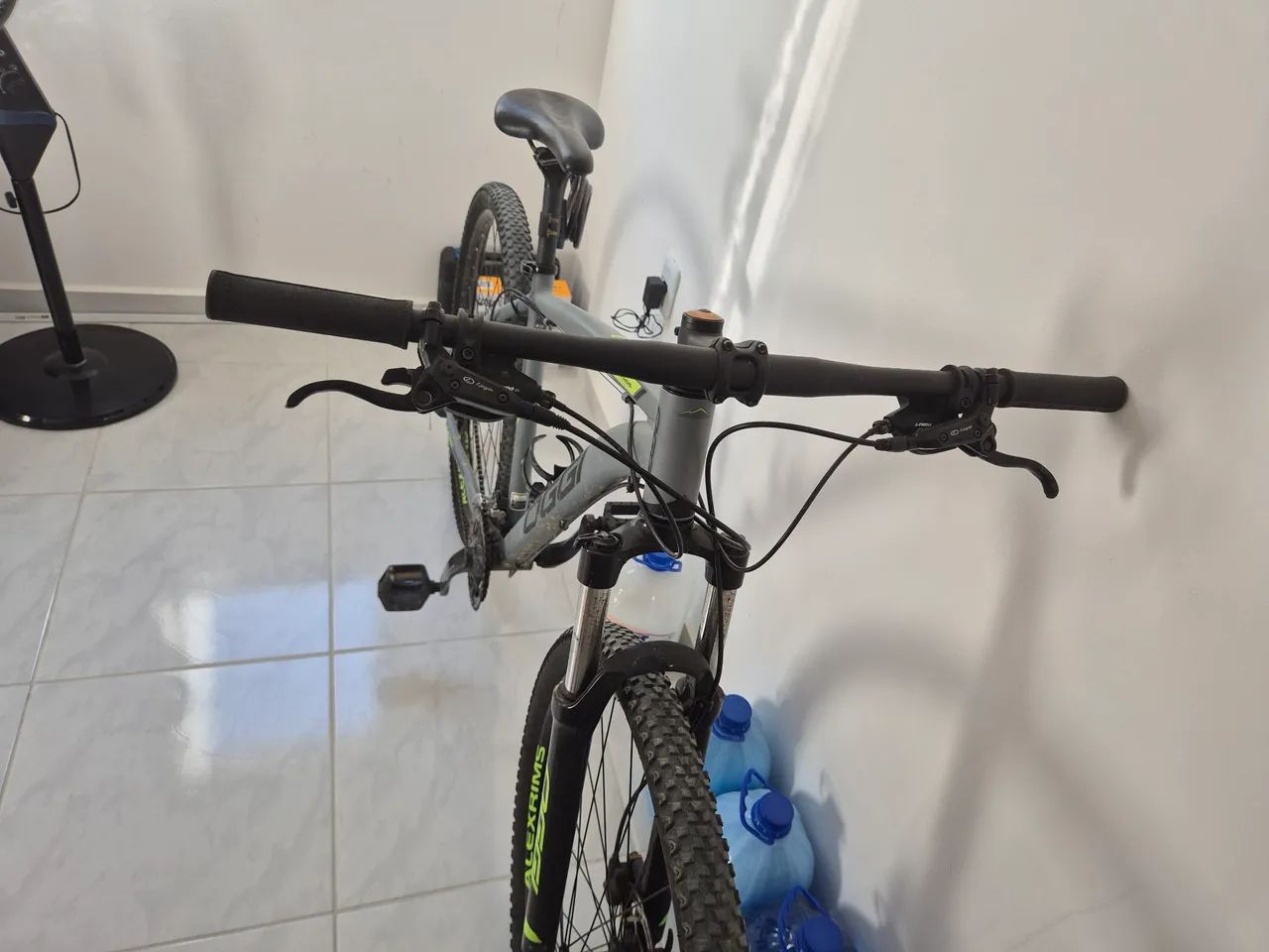 Bicicleta Aro 29 MTB OGGI Hacker Sport - Foto 4