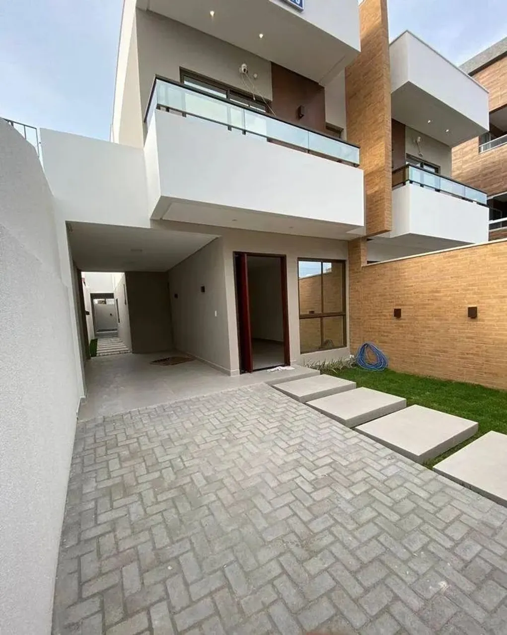Casa com 3 quartos à Venda, Bessa - João Pessoa