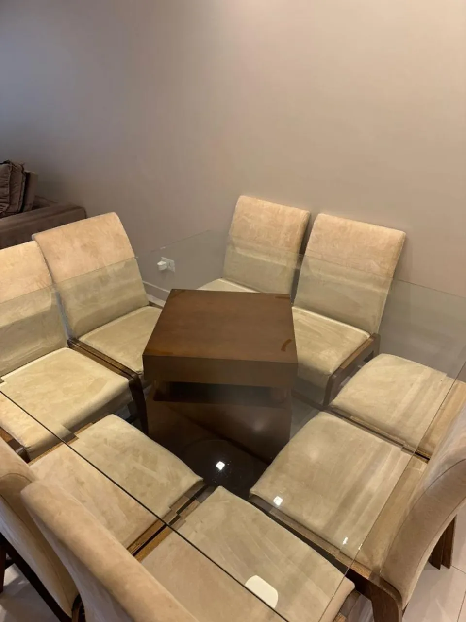 Mesa de Jantar em Vidro com 8 Cadeiras
