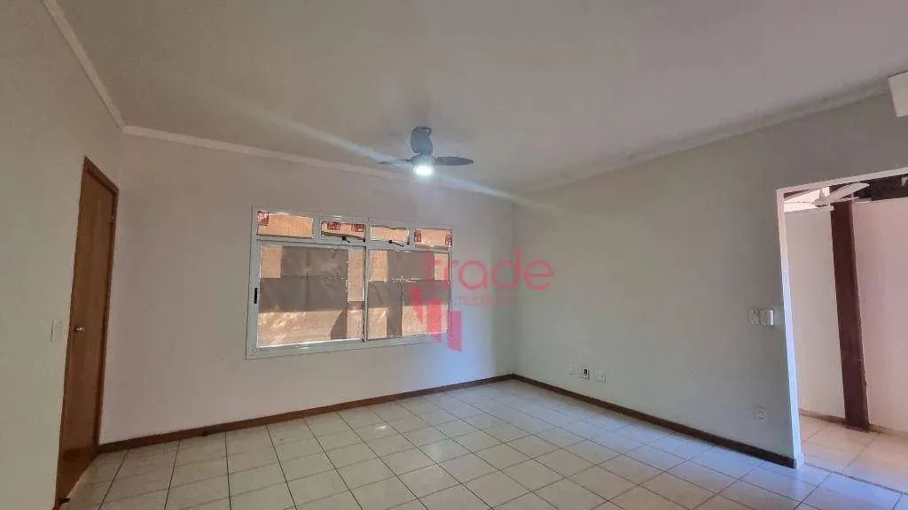 Casa Térrea à Venda em Condomínio Fechado de 03 Quartos no Bairro Recreio das Acácias em R - Foto 2