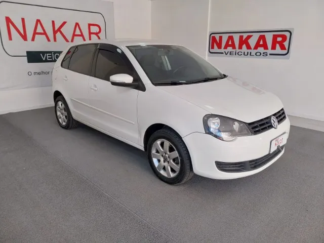 Volkswagen POLO 1.6 MANUAL 2013