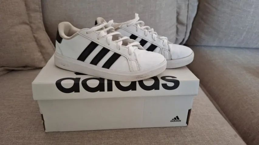 Tênis Adidas N 29