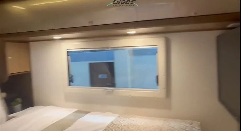 Mothorhome Globe 7,5 m, tudo Dometic e Victron.  - Foto 8