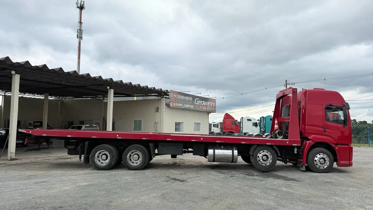 VW constellation 320 4 eixo com plataforma hidráulica nova  - Foto 7