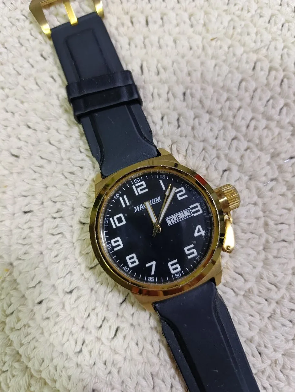 Relógio Masculino Magnum Dourado