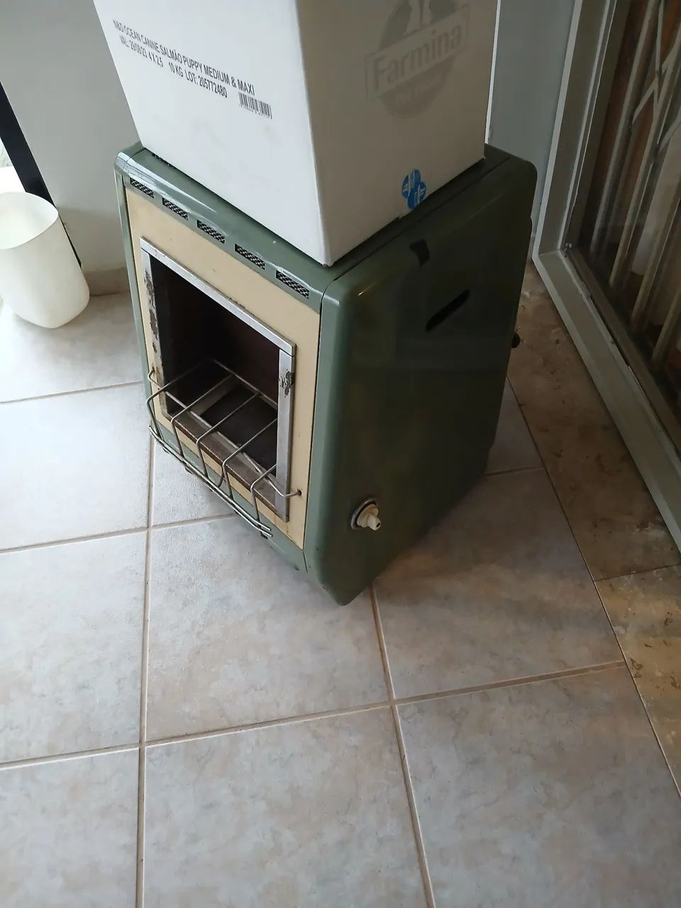 Classic Model - Old Heater64352825909889123