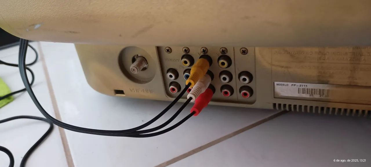 TV Aiko de tubo 20 polegadas com design retrô - Foto 2