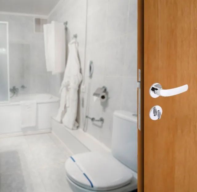 Fechadura Arouca para porta do banheiro cromada 40mm. Nova! - Foto 4