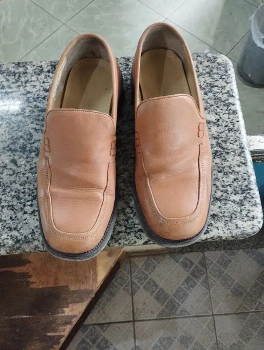 Sapatos de Couro Marrom Sergio