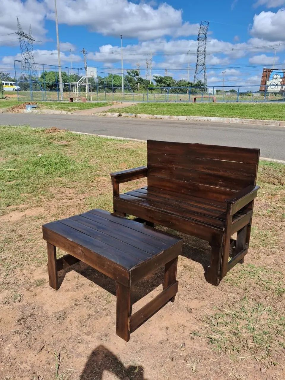 Banco namoradeira fechado
