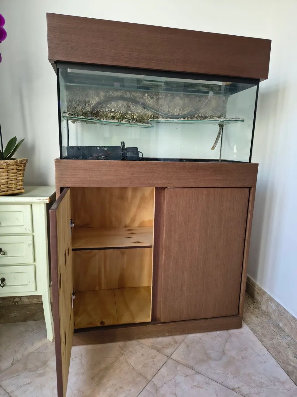 Aquário / Aquaterrário para Tartarugas e Peixes com armário - Foto 5