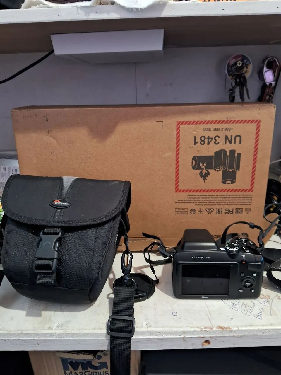 Camera64297910346371123