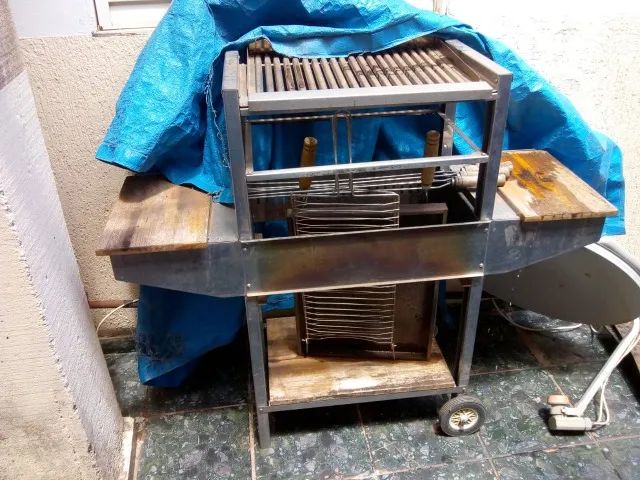 churrasqueira com rodinhas - Foto 4