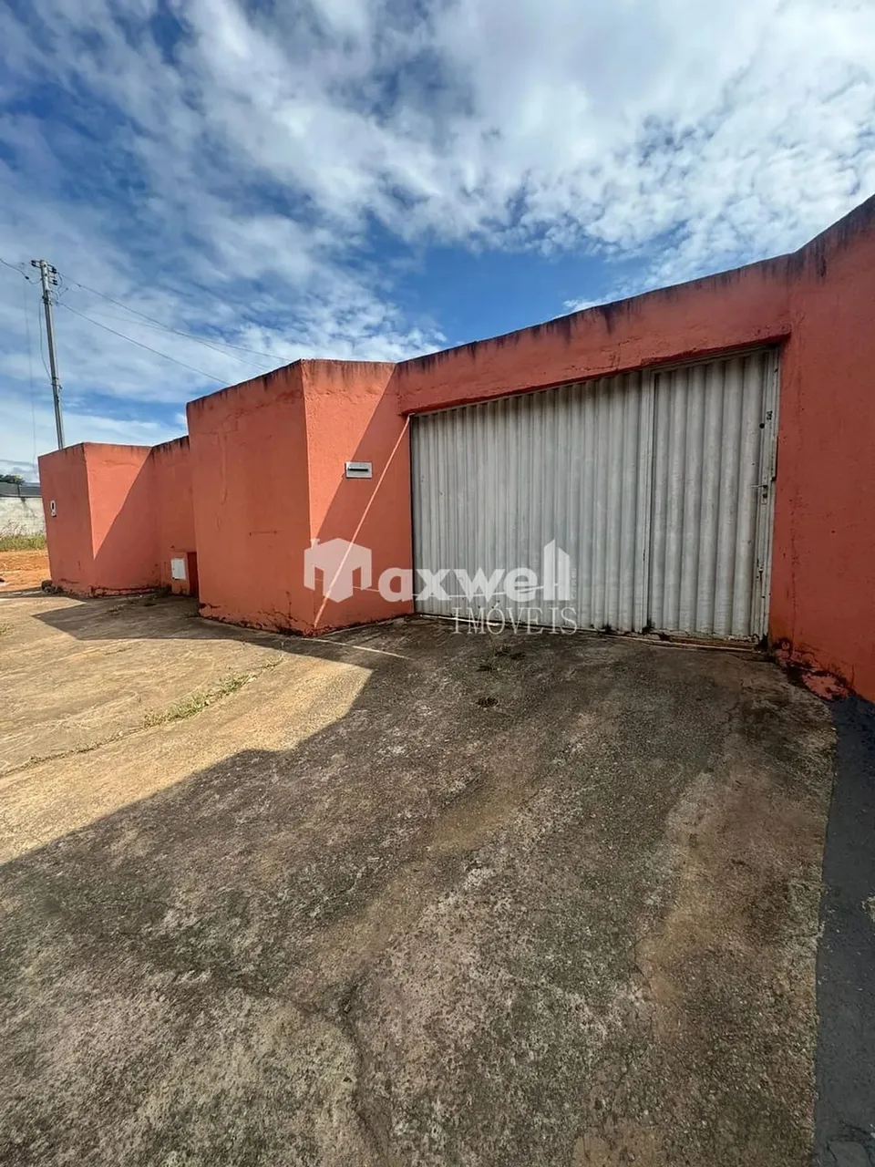 Casa para locação, no Jardim Cristal, Aparecida de Goiânia.