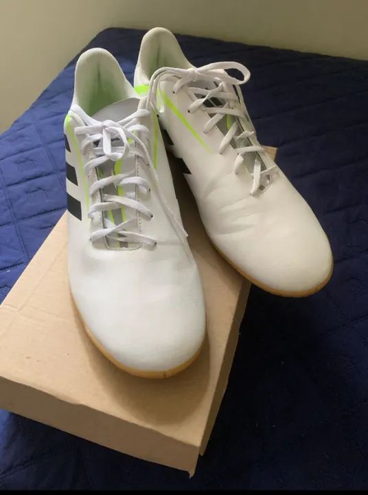Chuteira Adidas 