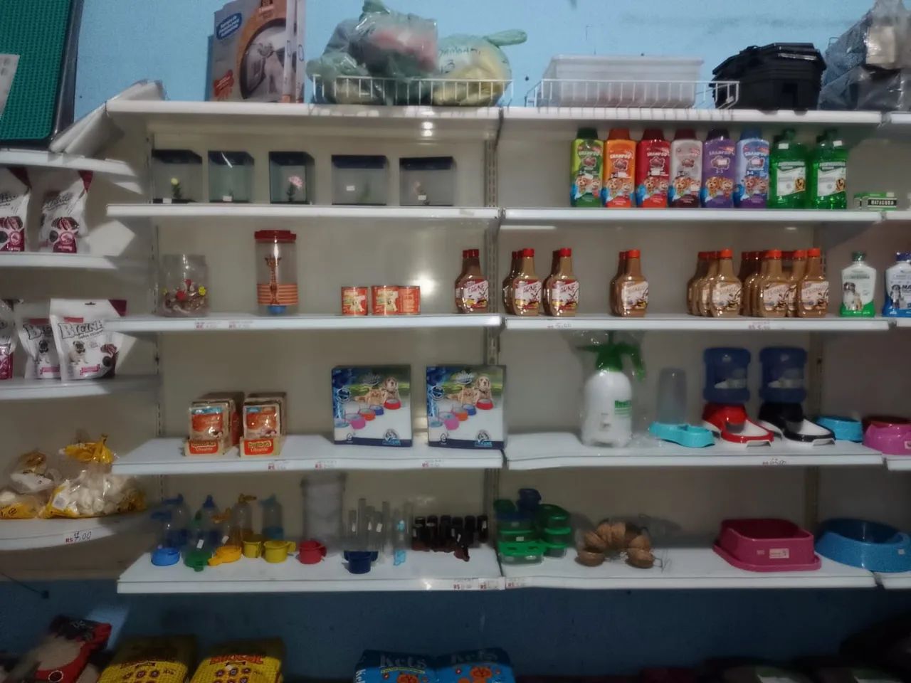 Dispenser de Ração e Sementes para caes gato e passaros Pássaros - Foto 5