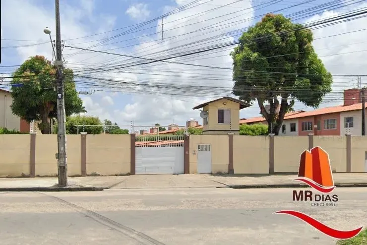 AP MONDUBIM LARISSA